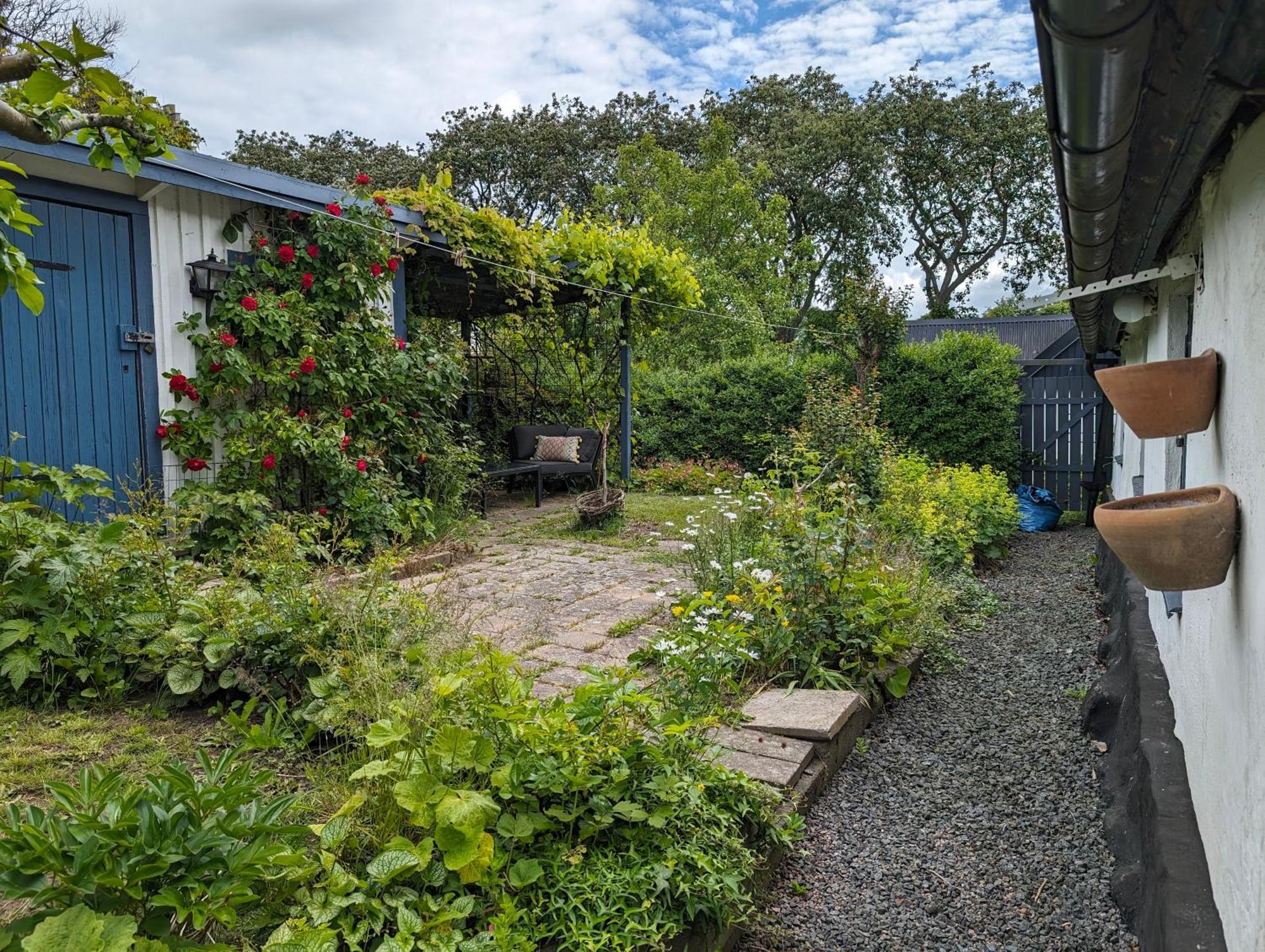 Millans Dockhus Villa Onslunda Exterior foto